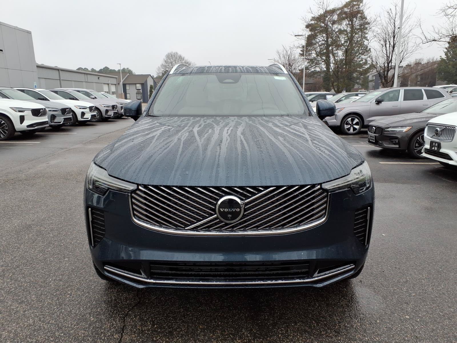 New 2026 Volvo XC90 B6 Plus w/ Protection Package Premier AWD/4WD image 10
