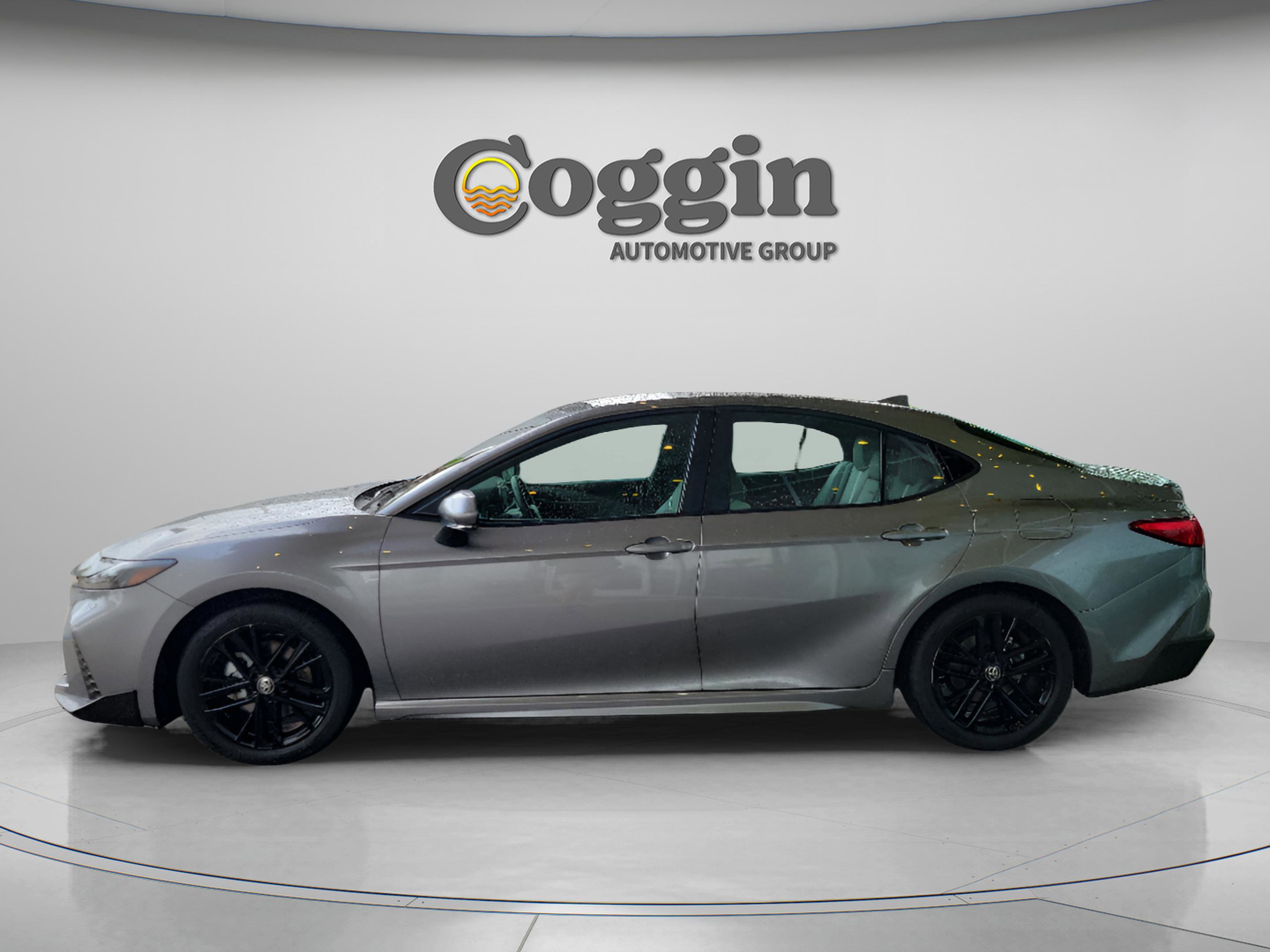 Certified 2026 Toyota Camry SE FWD image 2