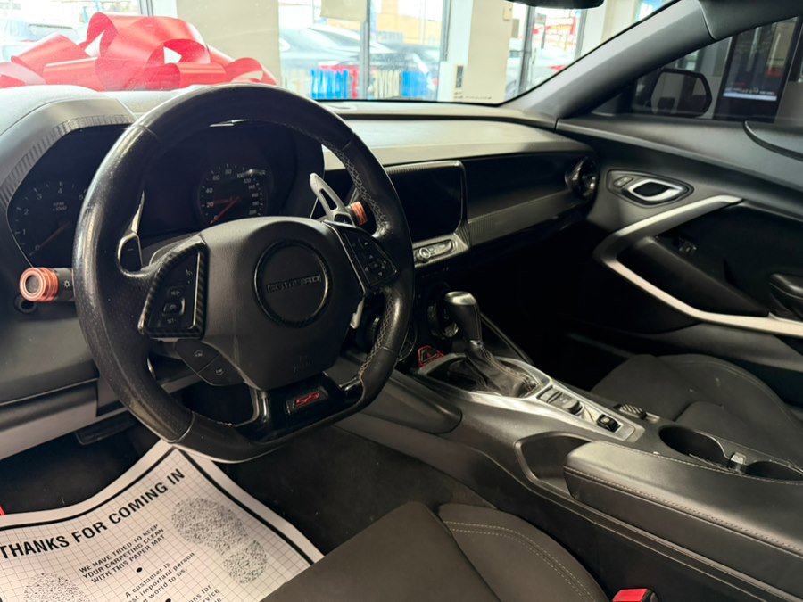 Used 2018 Chevrolet Camaro SS image 22