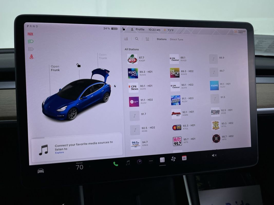 Used 2018 Tesla Model 3 Long Range image 18
