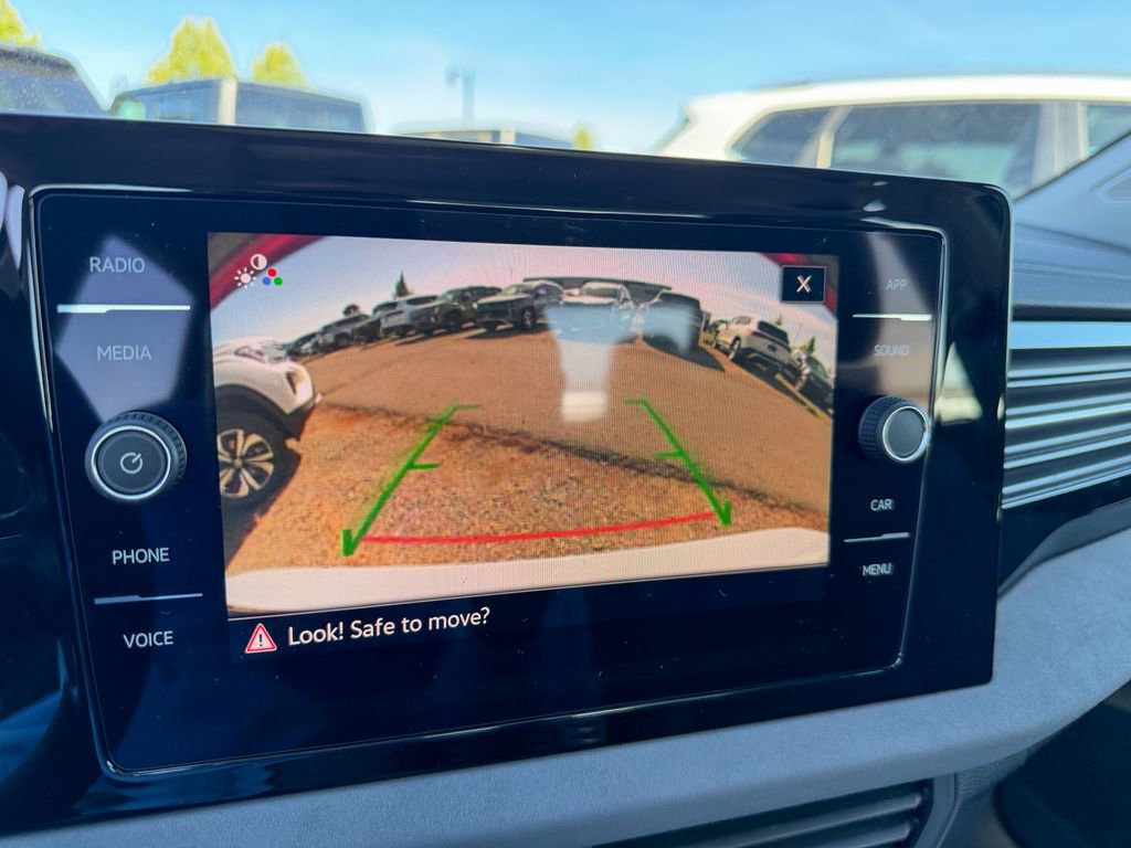 New 2026 Volkswagen Jetta SE FWD image 20