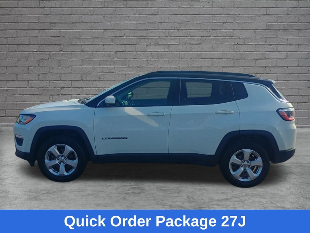 Used 2018 Jeep Compass Latitude w/ Popular Equipment Group AWD/4WD image 5