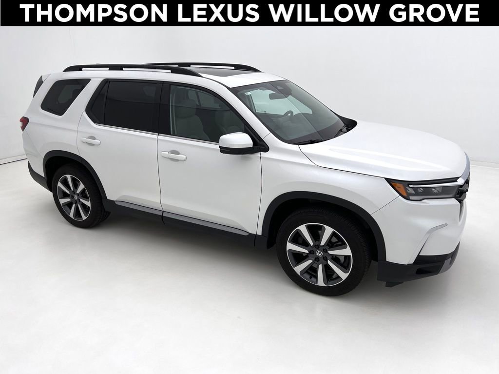 Used 2025 Honda Pilot Touring