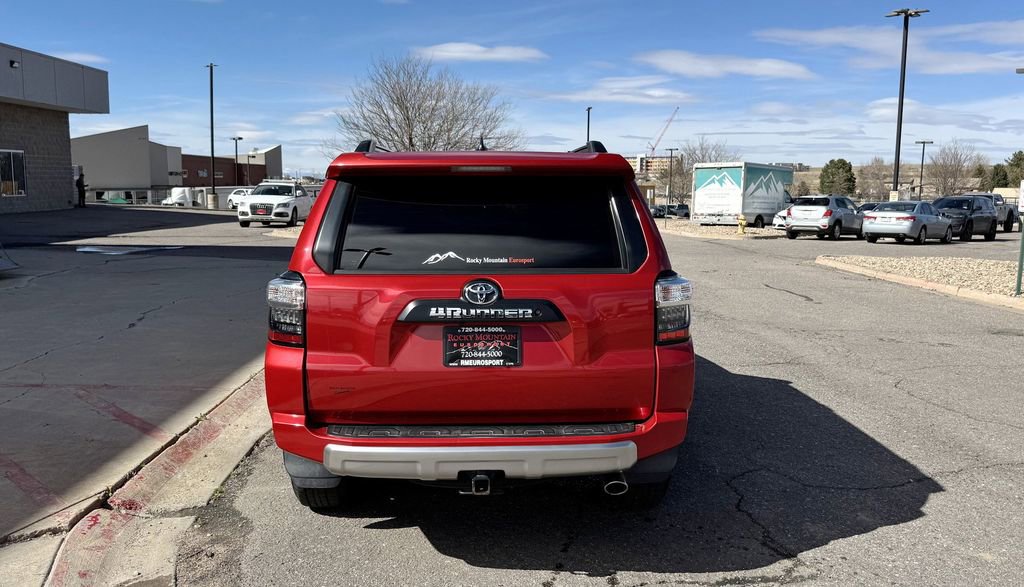 Used 2019 Toyota 4Runner TRD Off-Road image 8