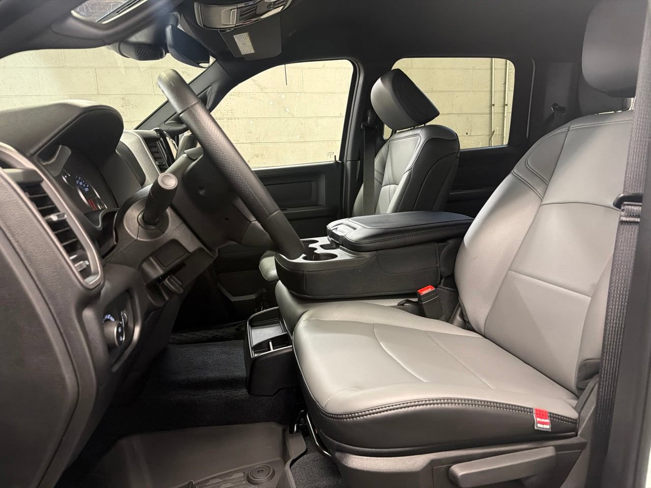 New 2026 RAM 3500 Tradesman AWD/4WD image 11