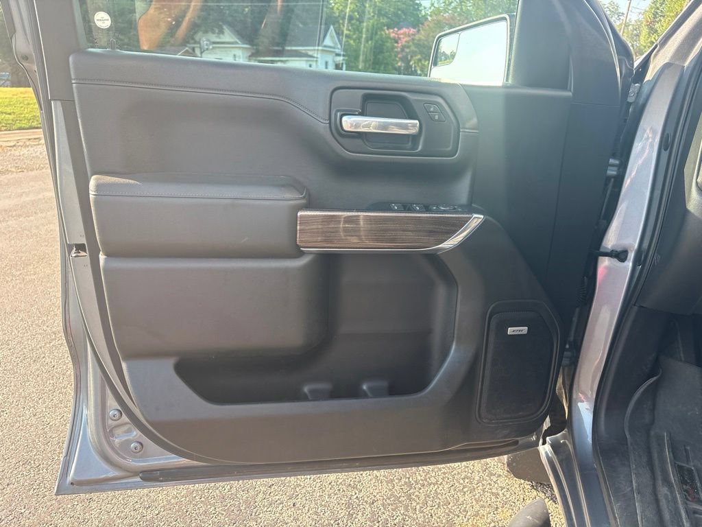 Used 2019 Chevrolet Silverado 1500 LT Trail Boss AWD/4WD image 8