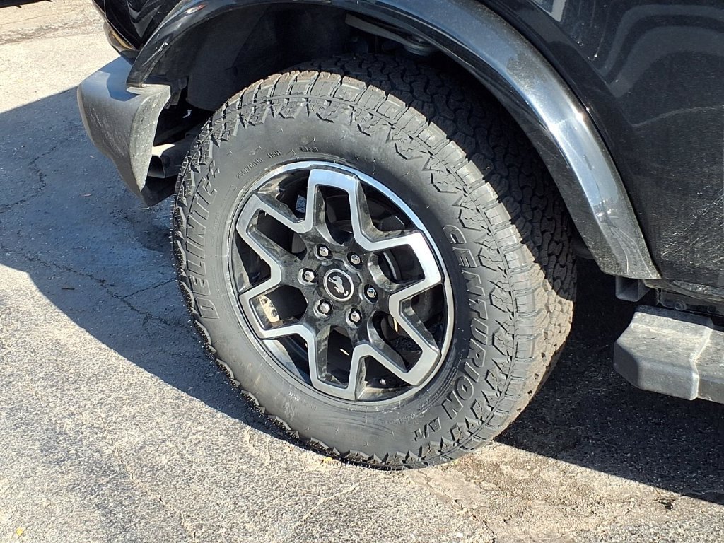 Certified 2024 Ford Bronco Outer Banks AWD/4WD image 12