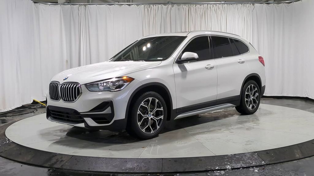 Used 2021 BMW X1 xDrive28i w/ Convenience Package image 5