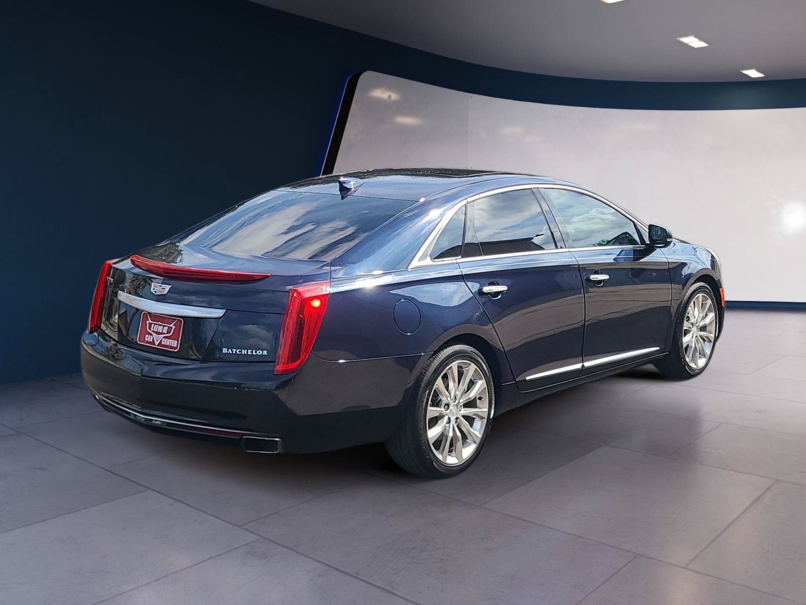 Used 2016 Cadillac XTS Luxury w/ Driver Awareness Package FWD image 5
