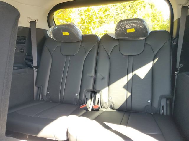 New 2026 Kia Sorento S w/ S Panoramic Sunroof Package image 10