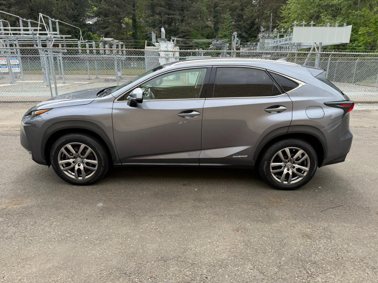 Used 2016 Lexus NX 300h AWD w/ Premium Package image 8
