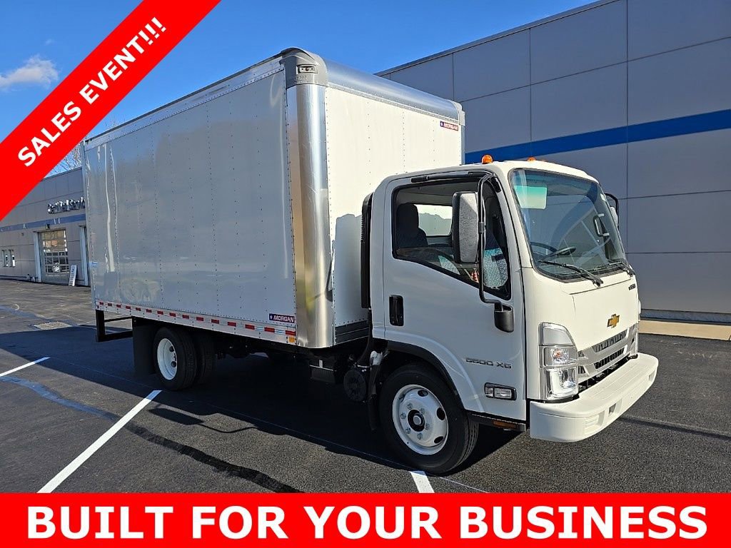 New 2025 Chevrolet Low Cab Forward 5500XG RWD image 8