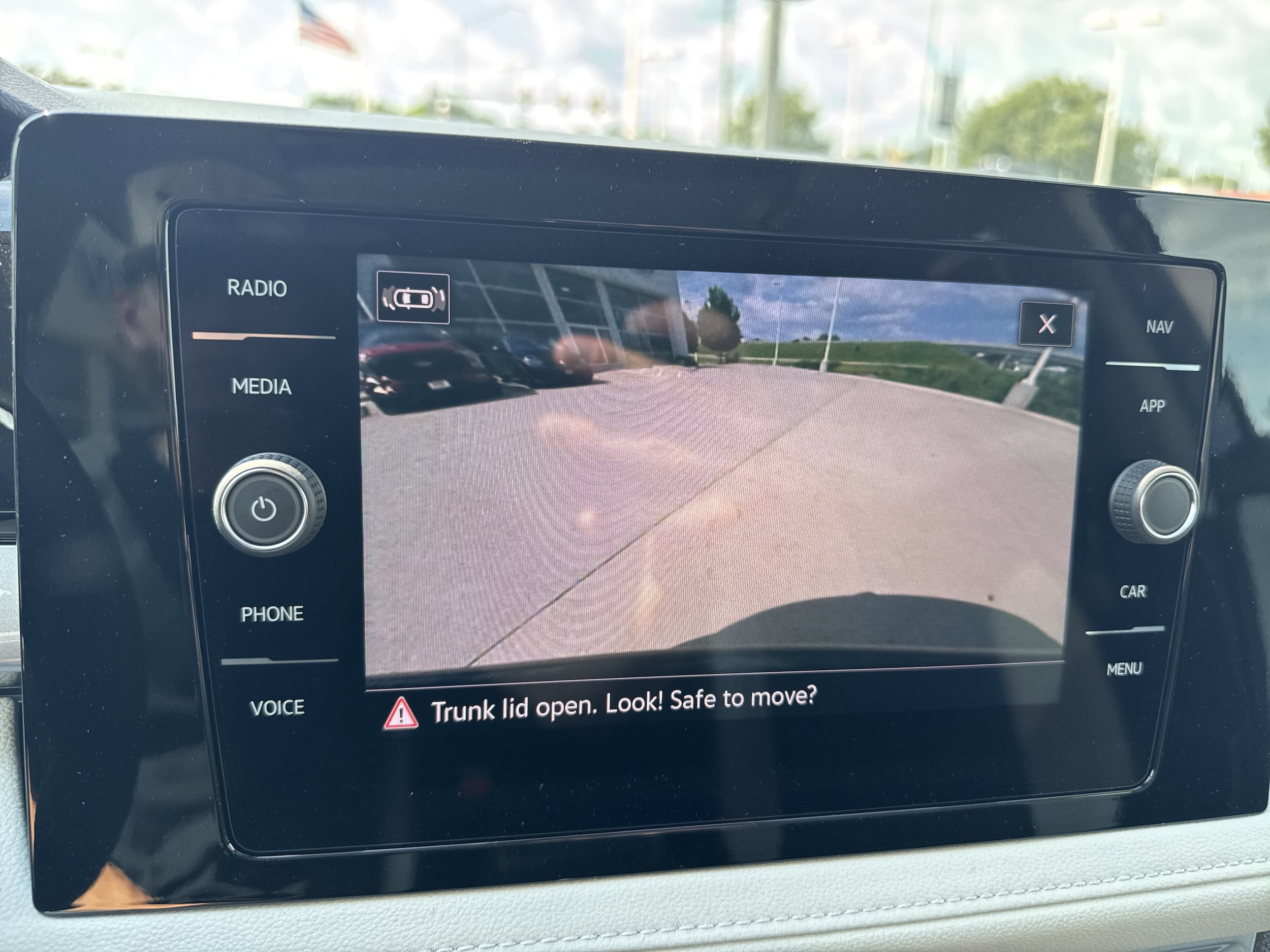 New 2026 Volkswagen Taos SEL AWD/4WD image 22