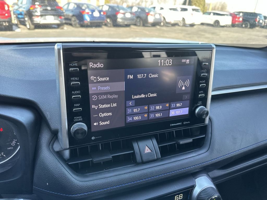 Used 2022 Toyota RAV4 SE w/ Convenience Package AWD/4WD image 16