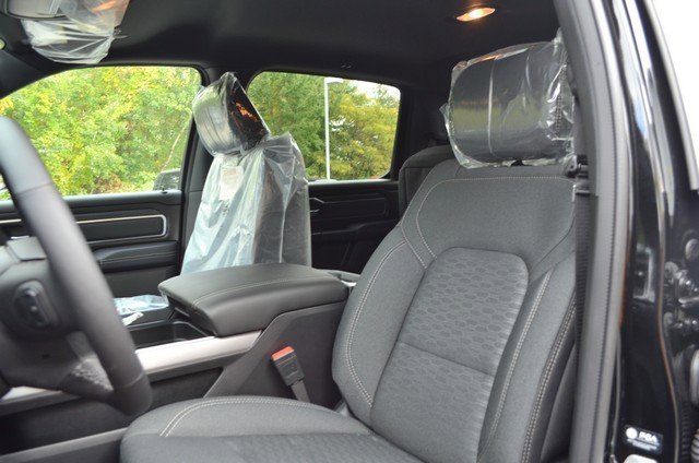 New 2025 RAM 1500 Big Horn image 16