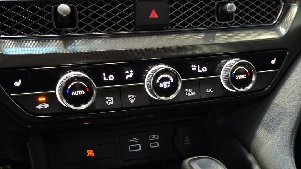 Used 2025 Acura Integra A-Spec w/ Technology Package FWD image 31