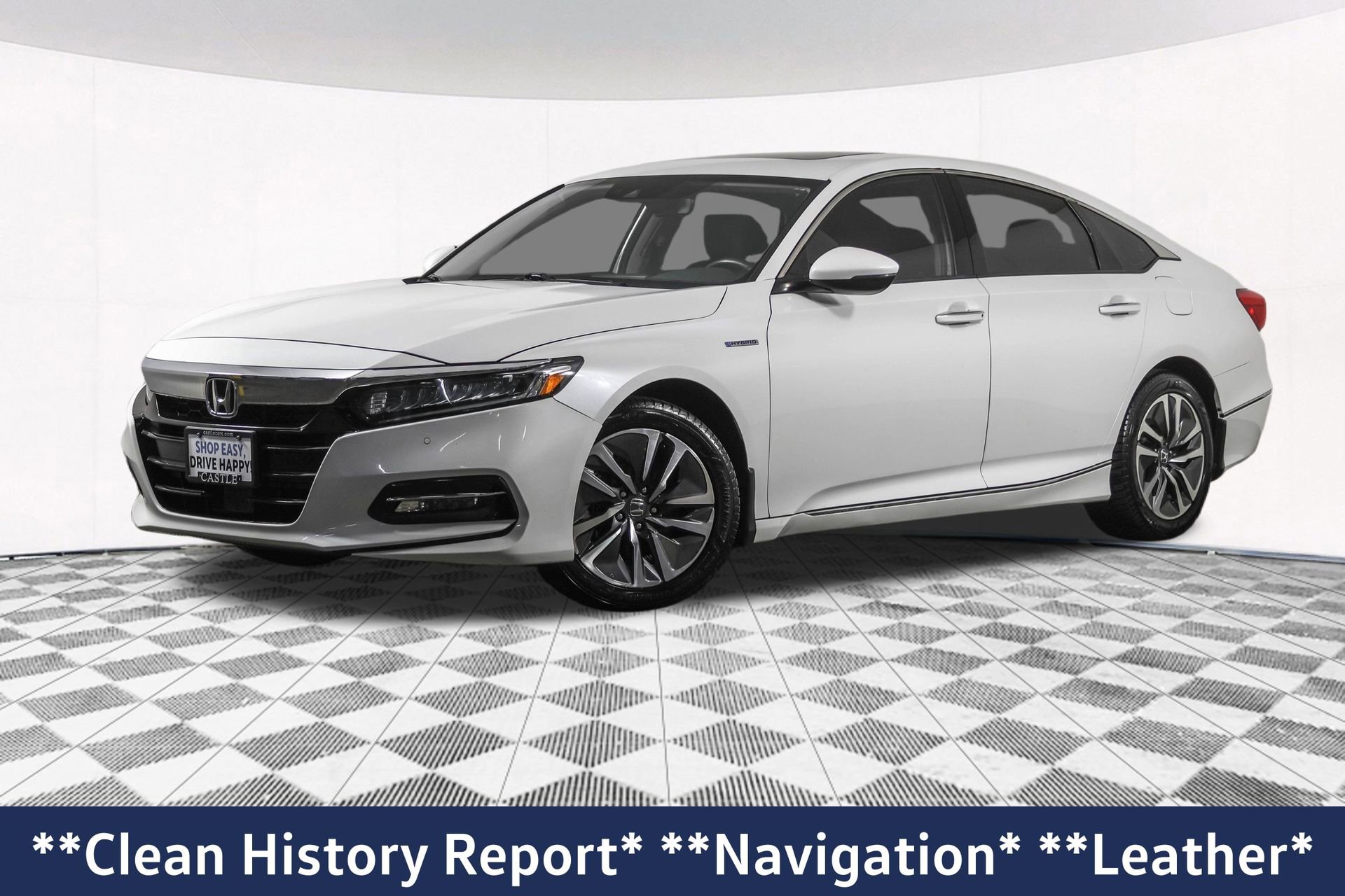 Used 2020 Honda Accord Touring image 2