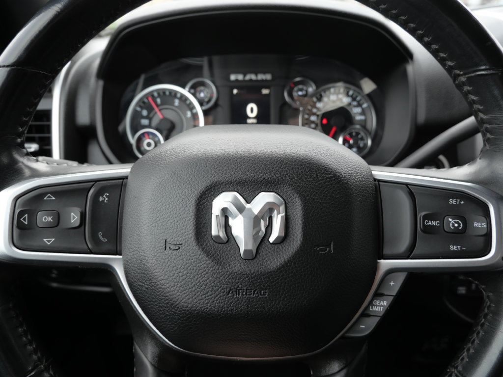 Used 2024 RAM 3500 Big Horn AWD/4WD image 16