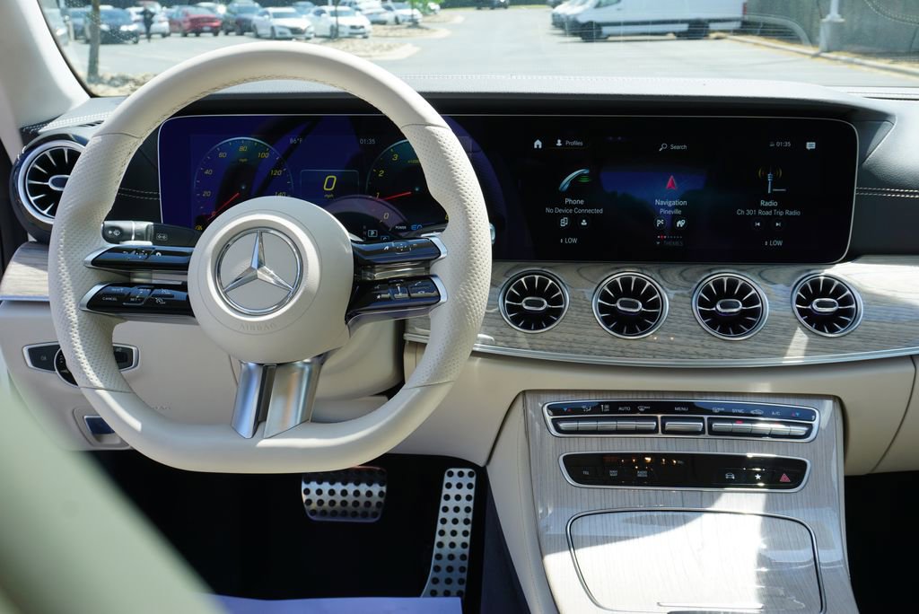 Used 2022 Mercedes-Benz E 450 Coupe image 36