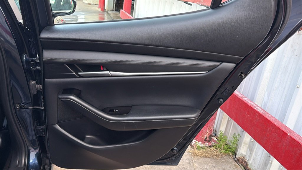 Used 2025 MAZDA MAZDA3 s Sport image 29