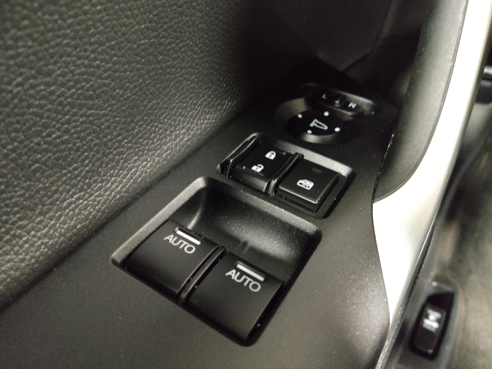Used 2015 Honda Accord EX-L image 27