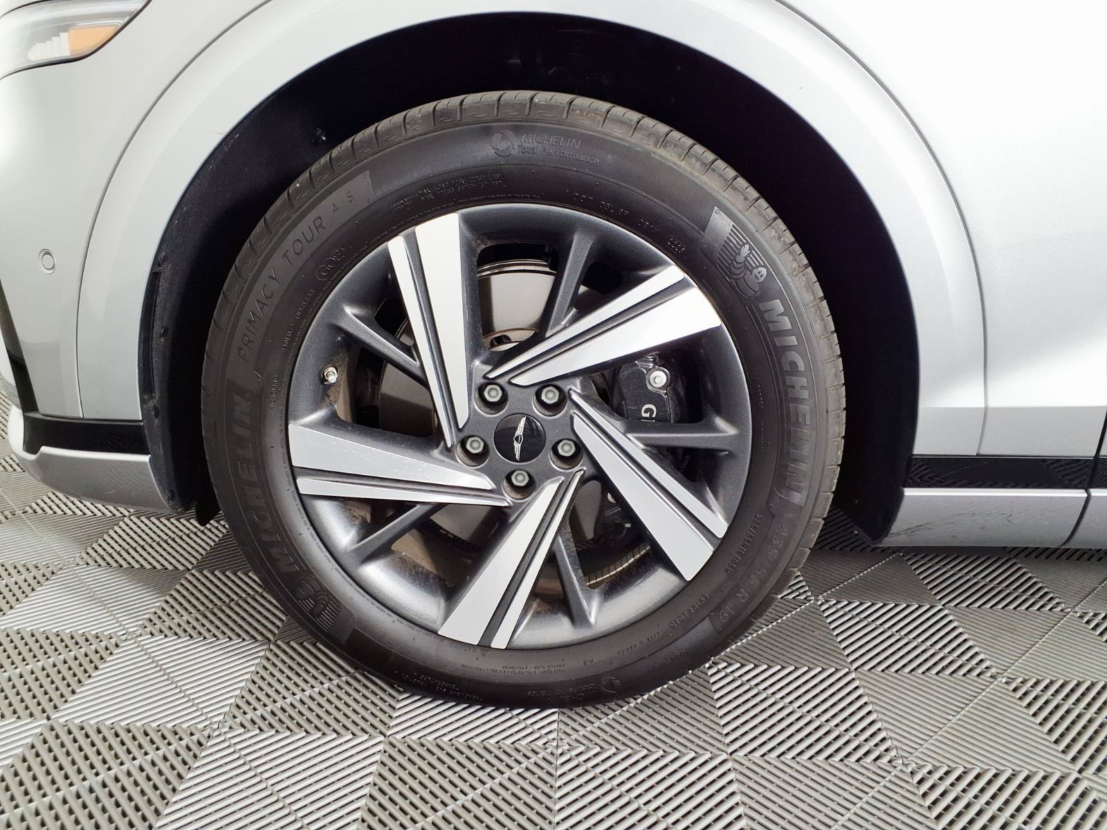 Certified 2026 Genesis GV70 3.5T Sport Advanced AWD/4WD image 7
