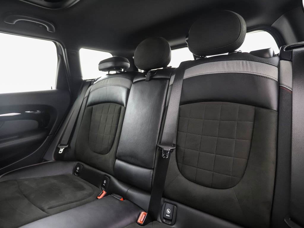 Used 2022 MINI Cooper Clubman John Cooper Works image 23