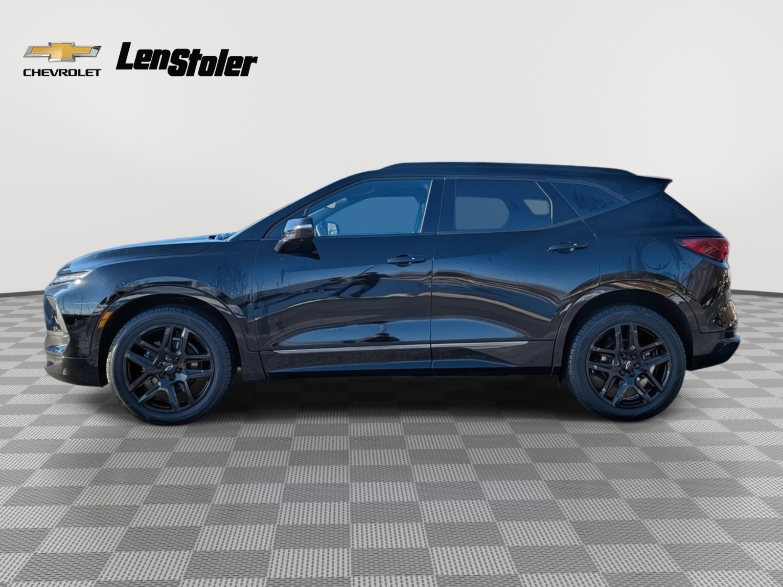 Used 2024 Chevrolet Blazer RS w/ Driver Confidence II Package image 2