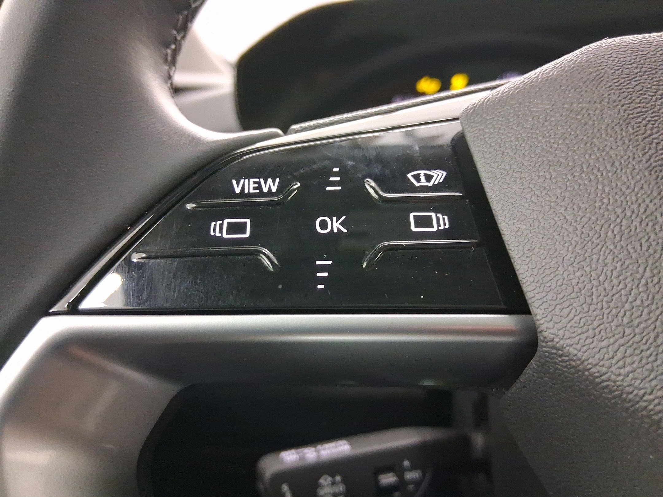 Used 2025 Audi Q5 Premium Plus w/ Premium Plus image 15