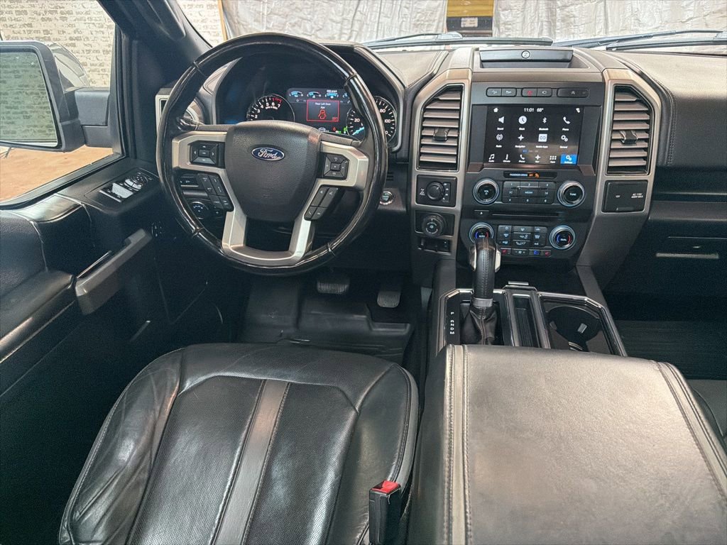 Used 2018 Ford F150 Platinum w/ Equipment Group 701A Luxury image 14