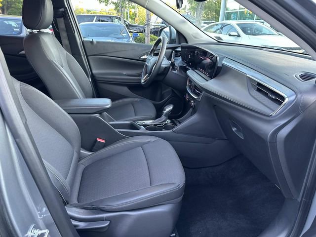 Used 2025 Buick Encore GX Preferred image 11