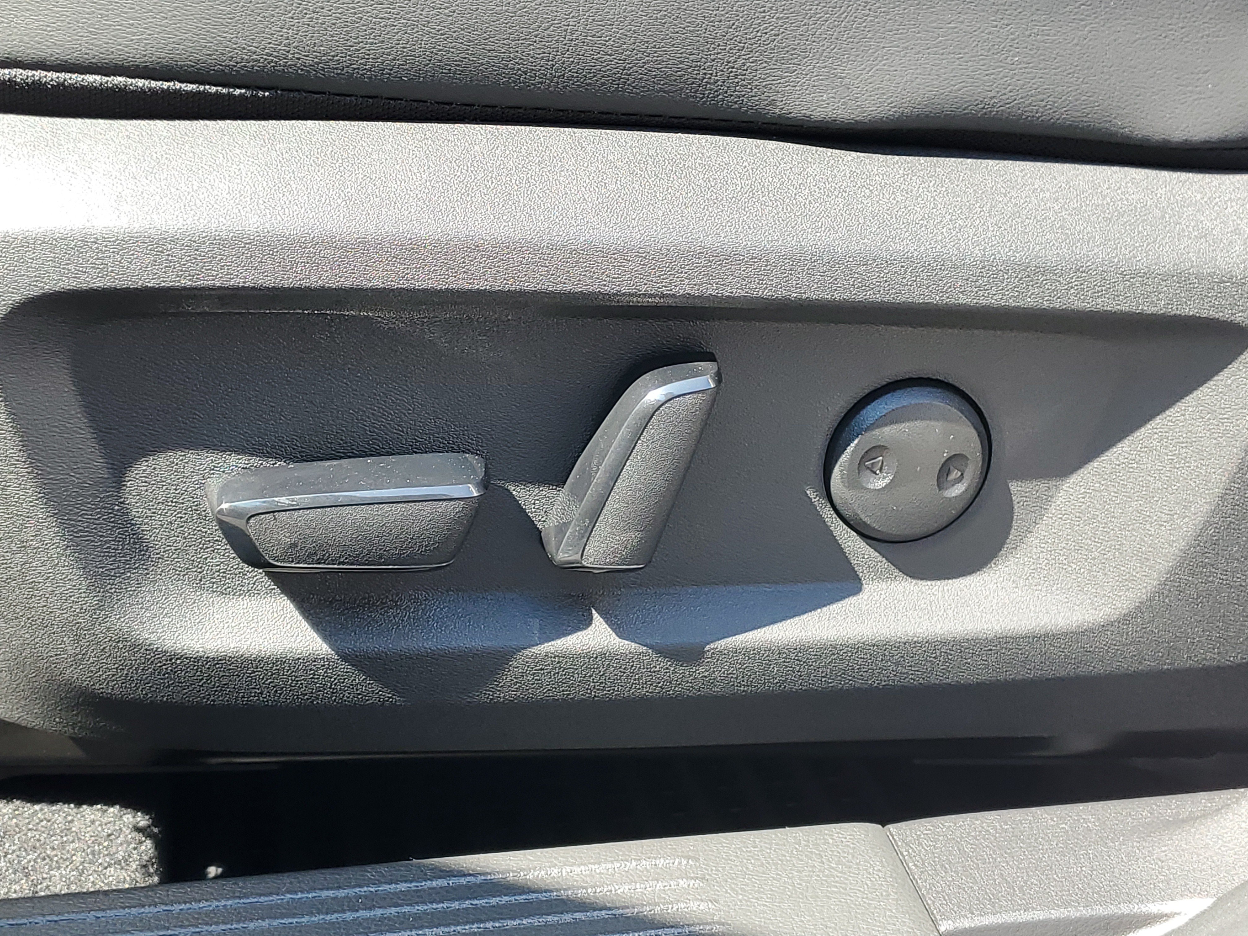 New 2026 Nissan Rogue Platinum AWD/4WD image 6