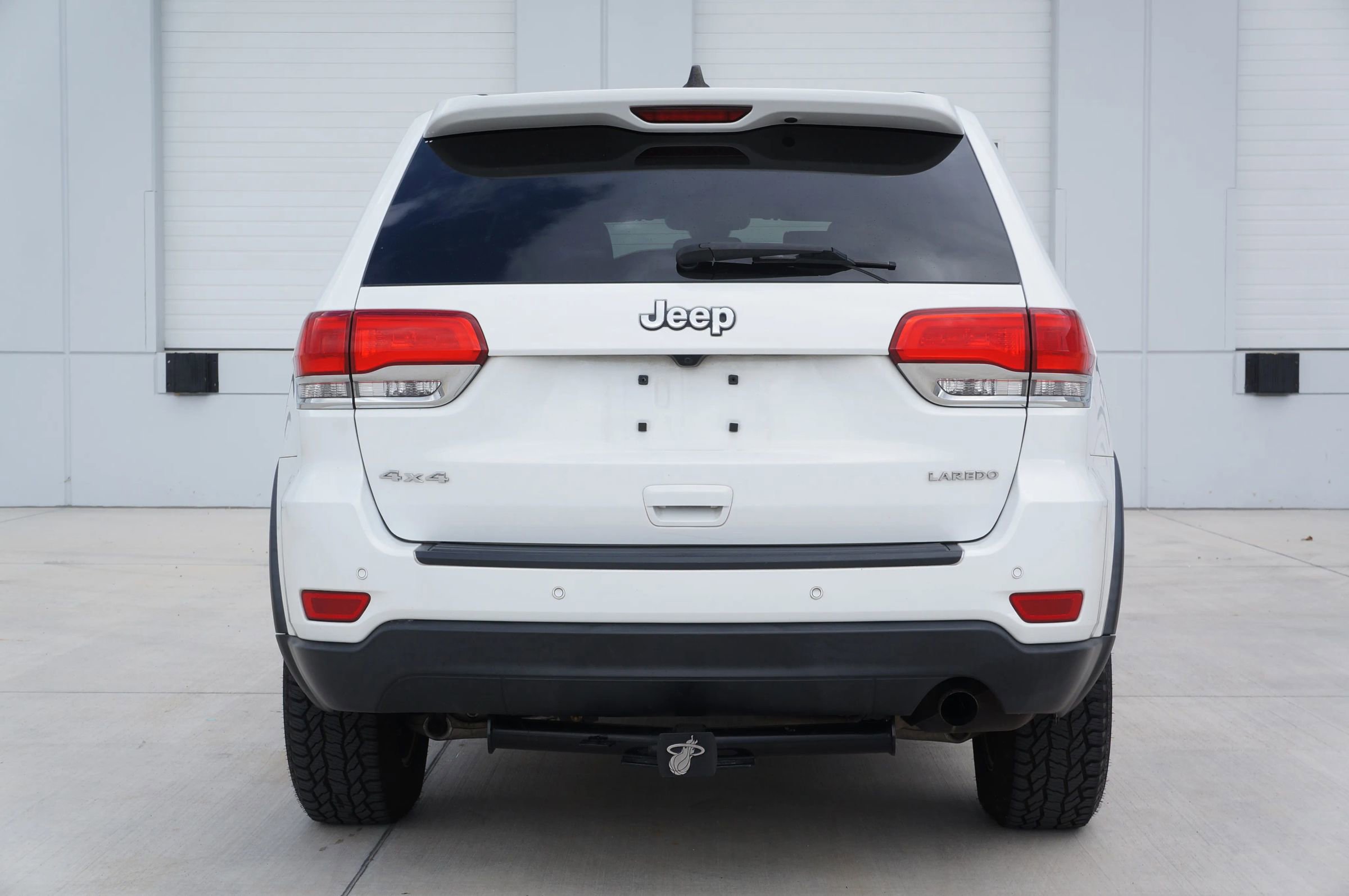 Used 2018 Jeep Grand Cherokee Laredo image 11