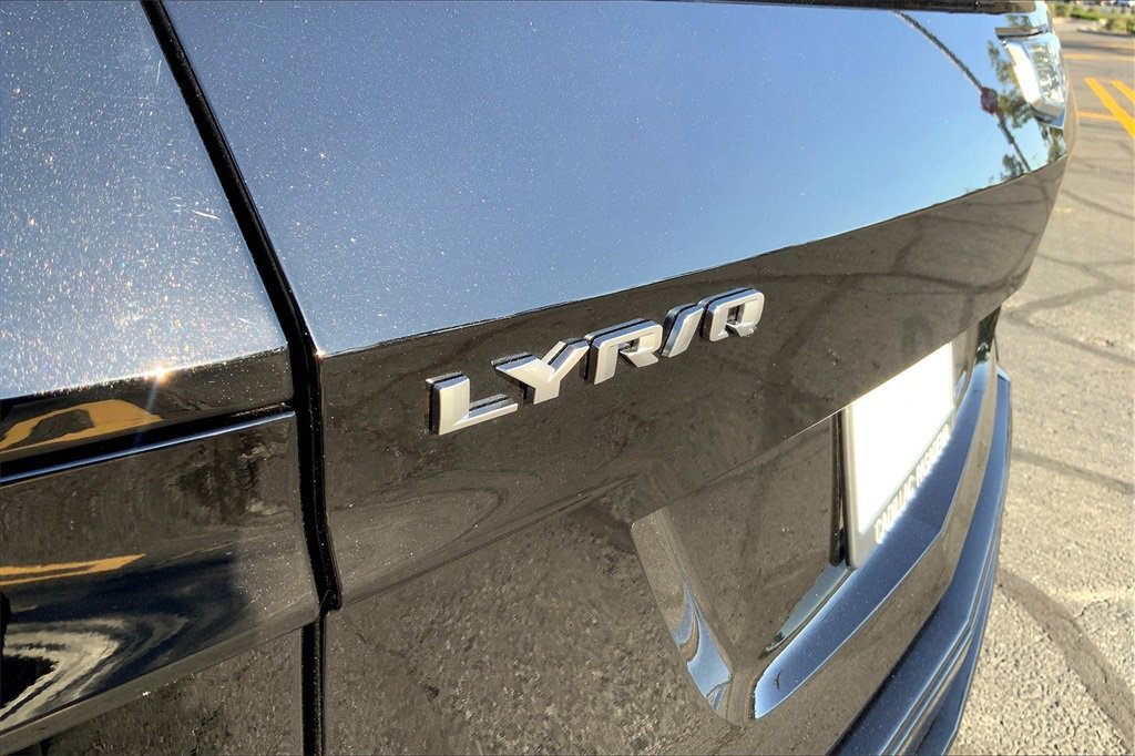 New 2026 Cadillac Lyriq V image 30