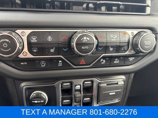 Used 2025 Jeep Gladiator Rubicon AWD/4WD image 19
