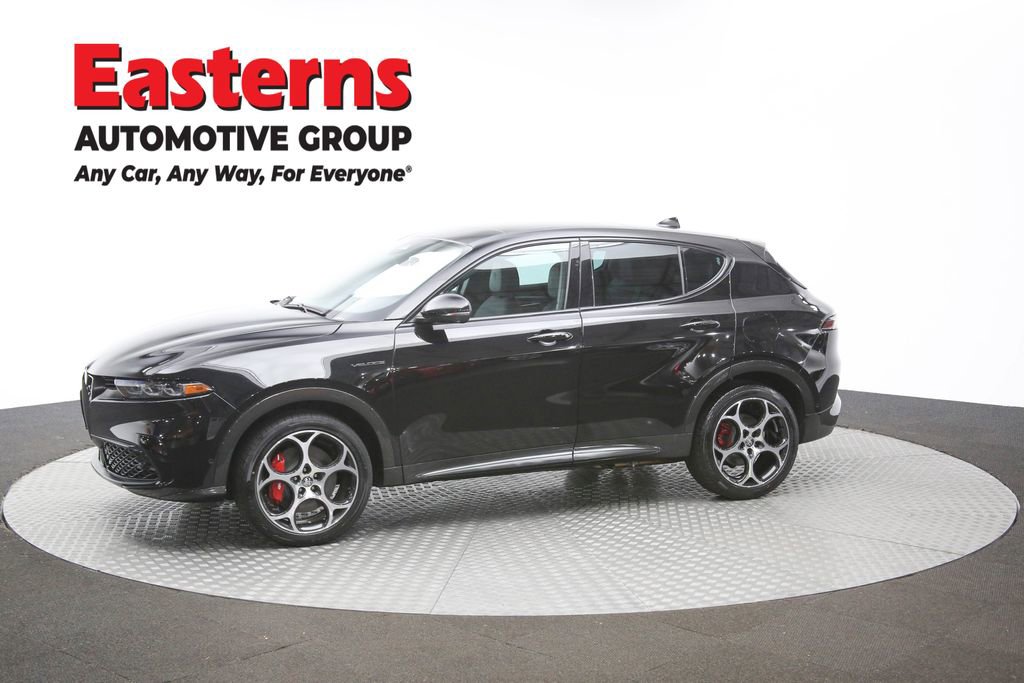 Used 2024 Alfa Romeo Tonale Veloce AWD/4WD image 56