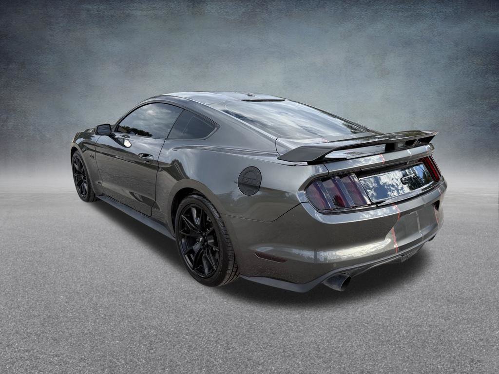Used 2017 Ford Mustang GT Premium w/ Equipment Group 401A RWD image 4