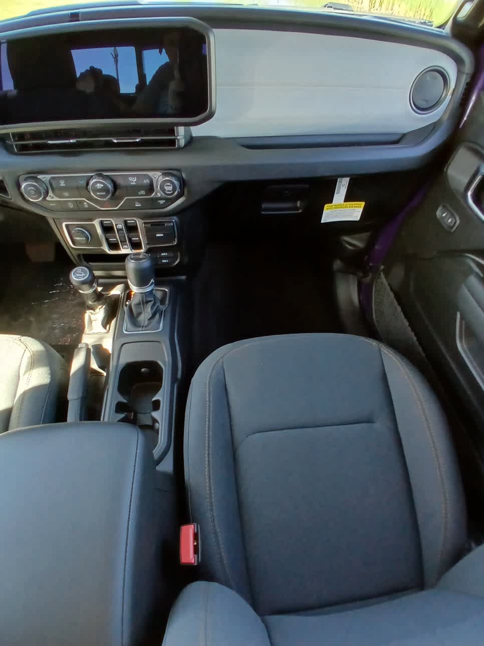 New 2026 Jeep Gladiator Sport AWD/4WD image 24