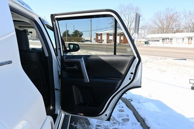 Used 2020 Toyota 4Runner Limited image 20