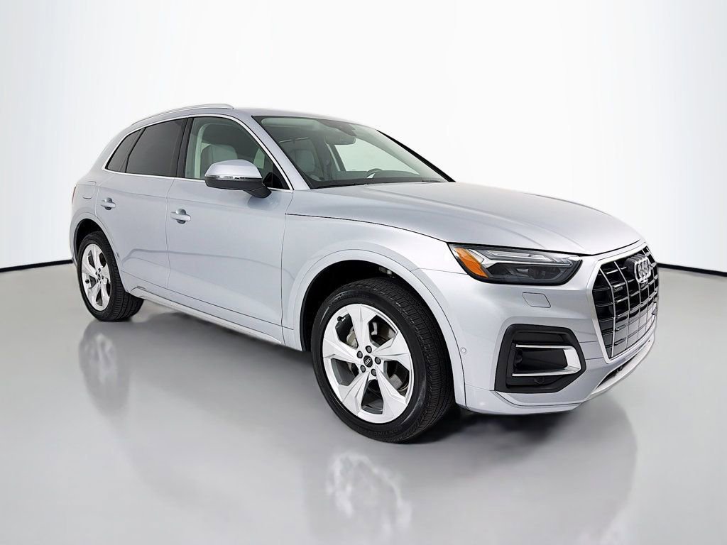 Used 2021 Audi Q5 Prestige w/ Prestige Package AWD/4WD video 1