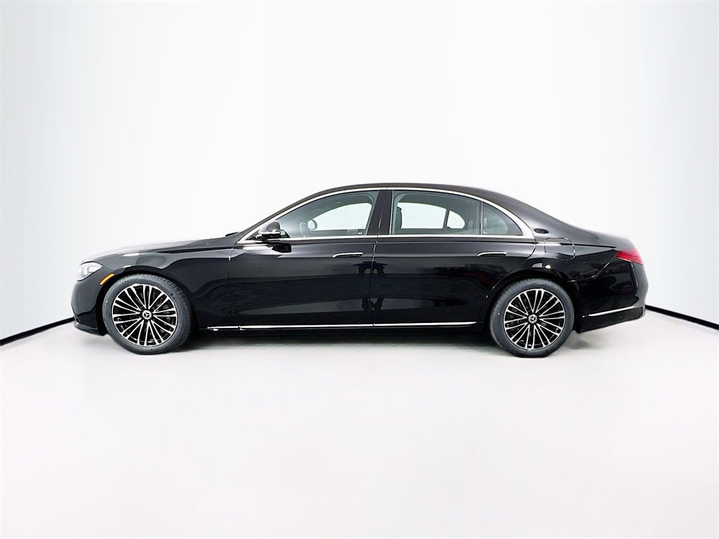 New 2025 Mercedes-Benz S 580e 4MATIC Sedan image 4
