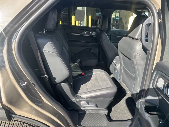 New 2026 Ford Explorer ST w/ Sun And Sound Package AWD/4WD image 32