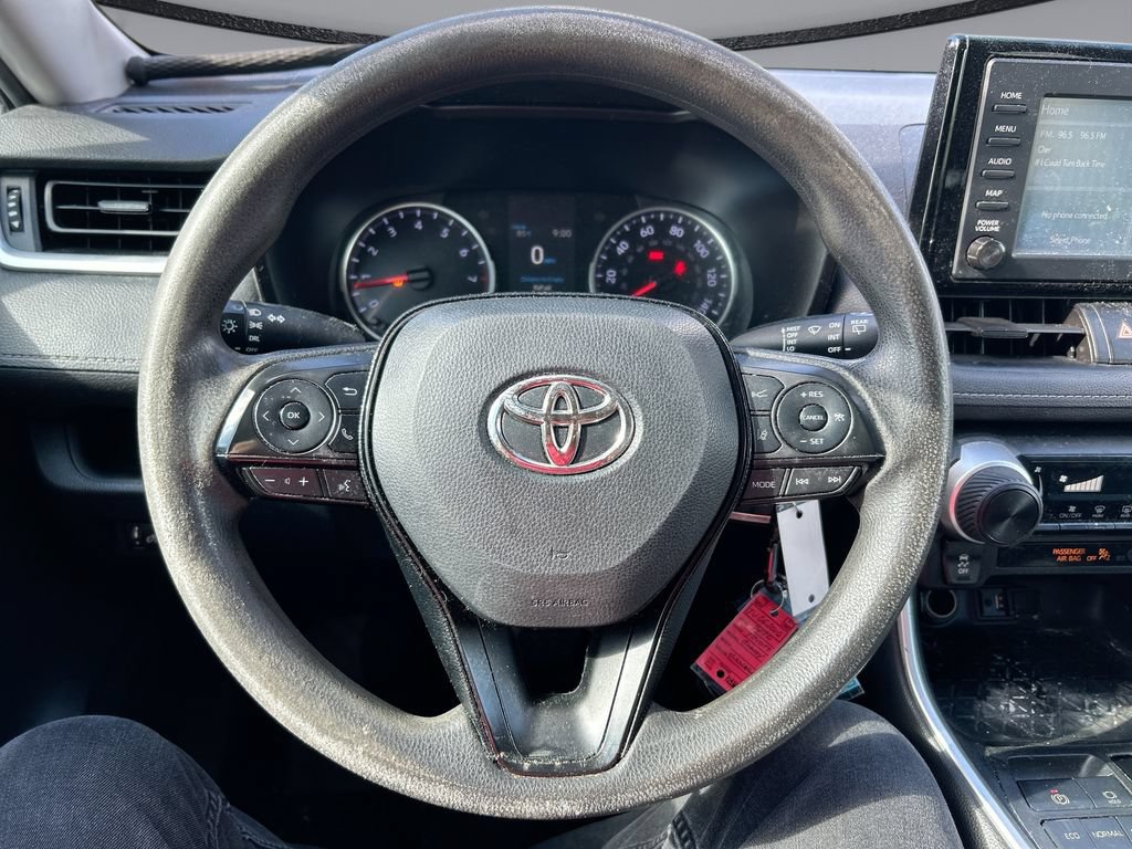 Used 2019 Toyota RAV4 LE FWD image 14