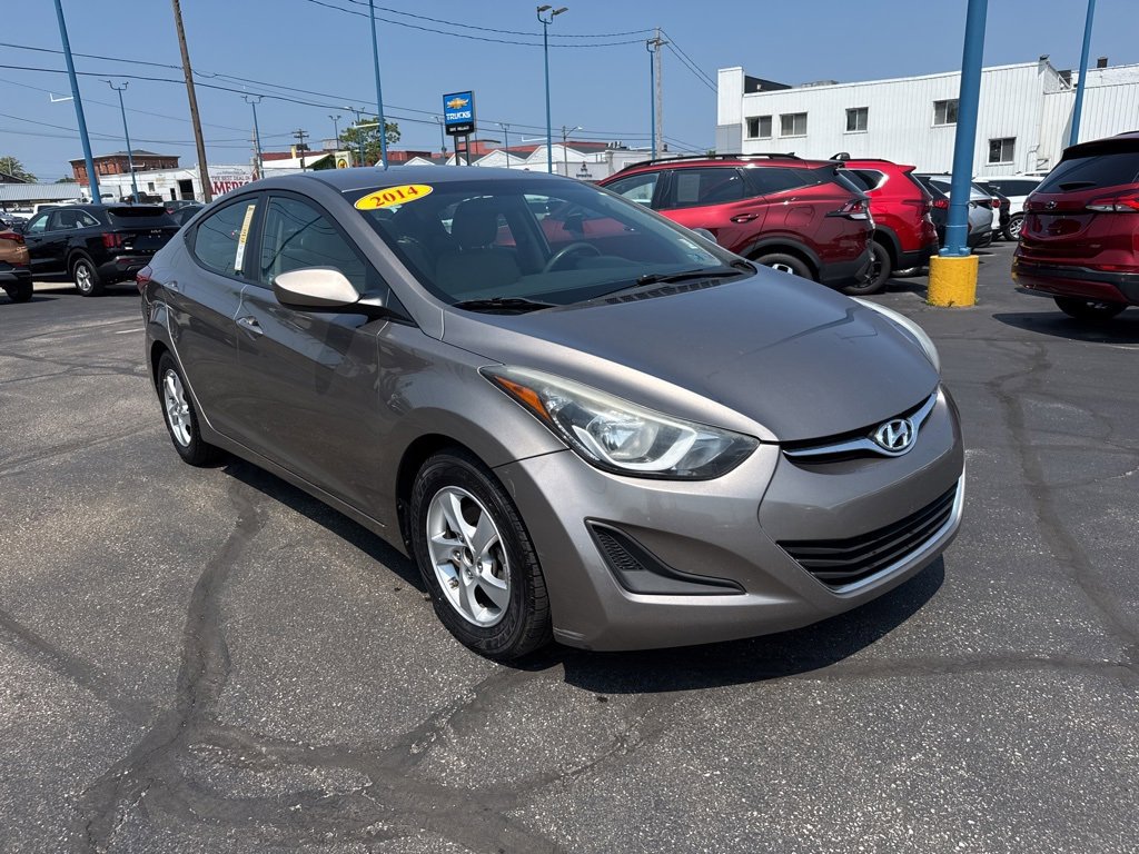 Used 2014 Hyundai Elantra SE