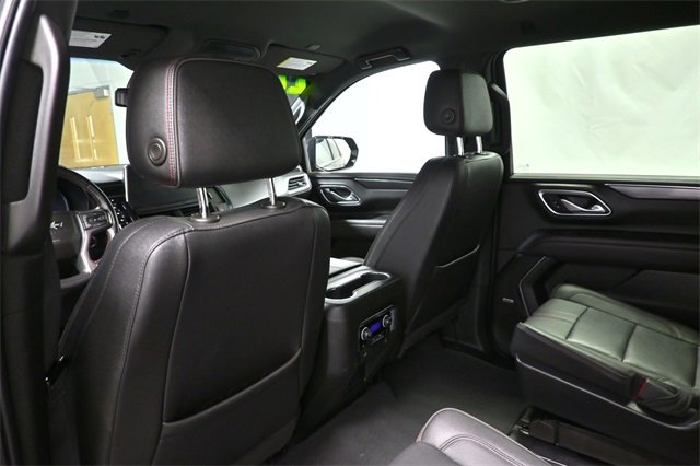 Certified 2022 Chevrolet Suburban RST w/ Sport Performance Package image 14