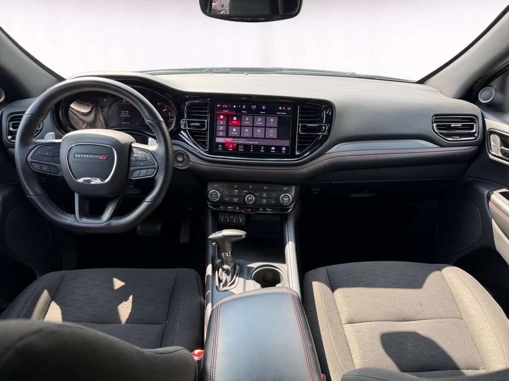 Used 2025 Dodge Durango GT AWD/4WD image 10