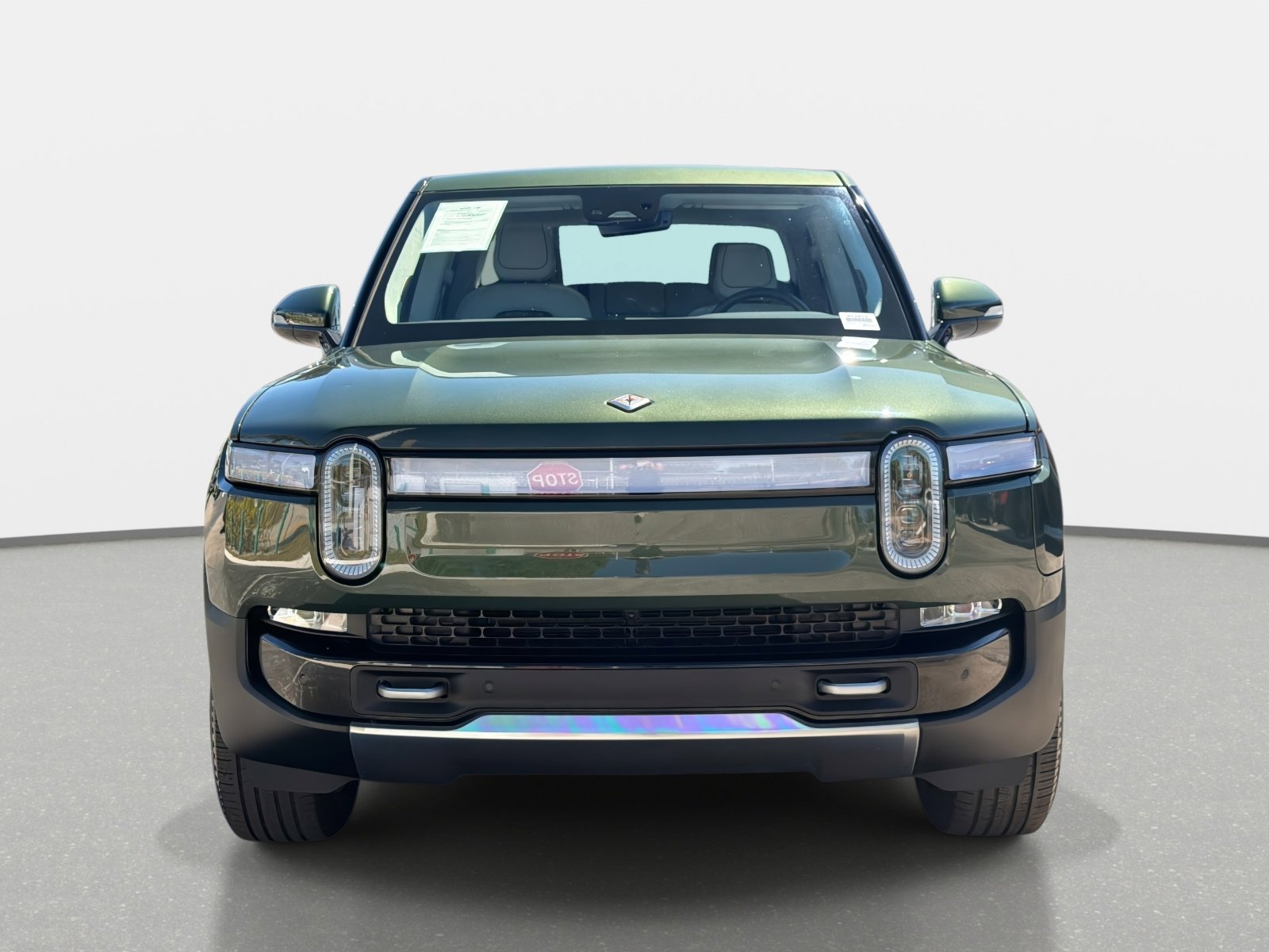 Used 2024 Rivian R1T Adventure image 9
