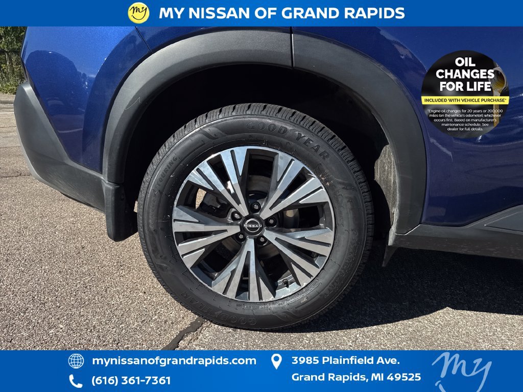 Used 2023 Nissan Rogue SV AWD/4WD image 34