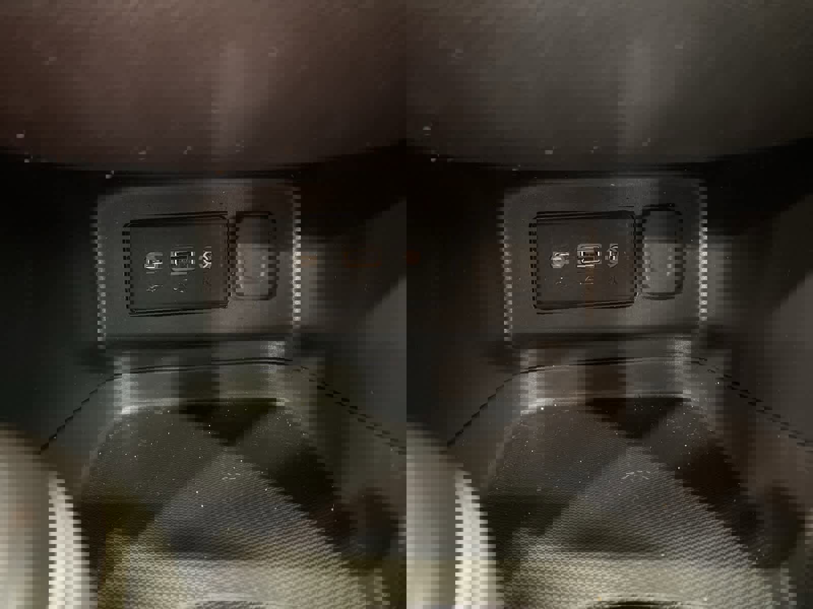 Used 2020 Chevrolet Equinox LT image 25