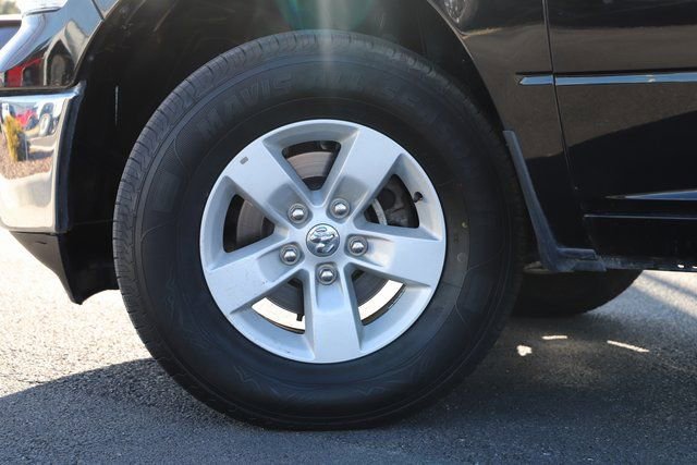 Used 2024 RAM 1500 Classic SLT image 2